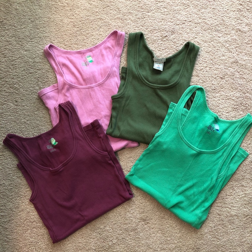 Old Navy Tank Lot